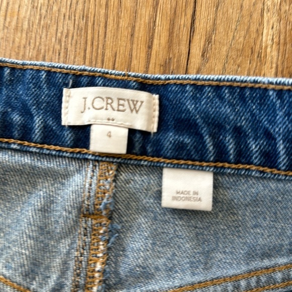 J. CREW Raw Hem Denim / Jean Skirt - Picture 4 of 7